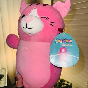 Squishmallows HugMees Geraldine the Pink Tabby Cat Kitty 10" NWT